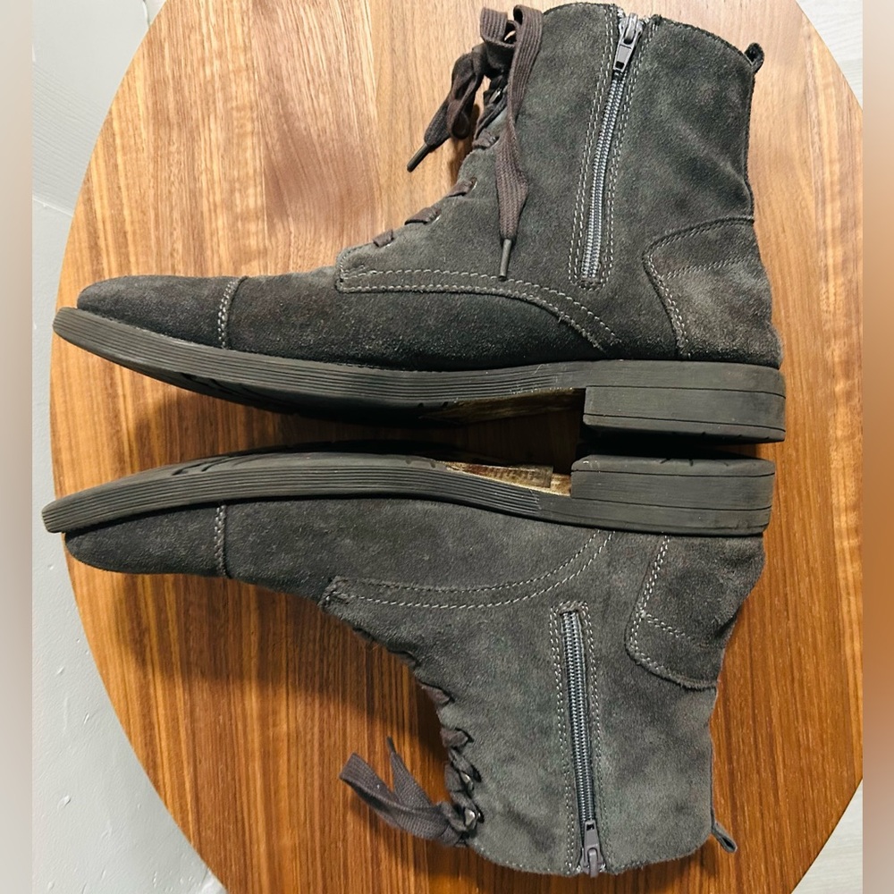 Express gray suede leather lace-up, side zipper men’s boots size 12